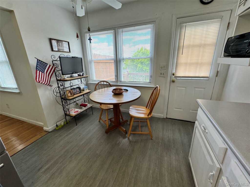 15 Orchard Parkway, White Plains, NY 10606 - Photo 6 of 24