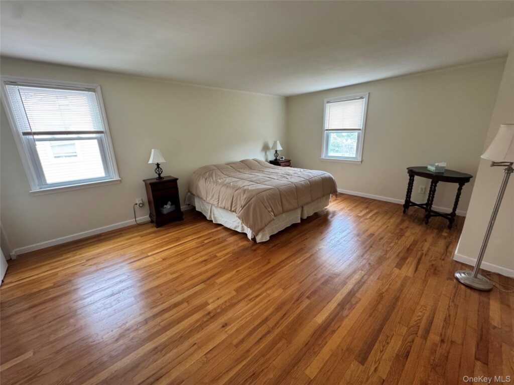 15 Orchard Parkway, White Plains, NY 10606 - Photo 9 of 24