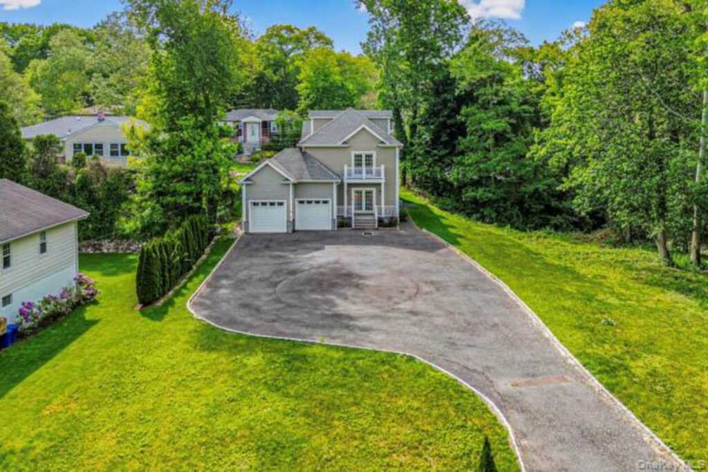 1 Kewanee Road, New Rochelle, NY 10804 - Photo 33 of 36