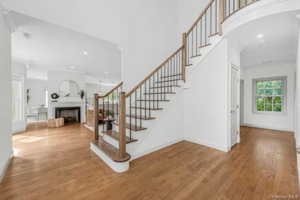 1 Kewanee Road, New Rochelle, NY 10804 - Photo 21 of 36