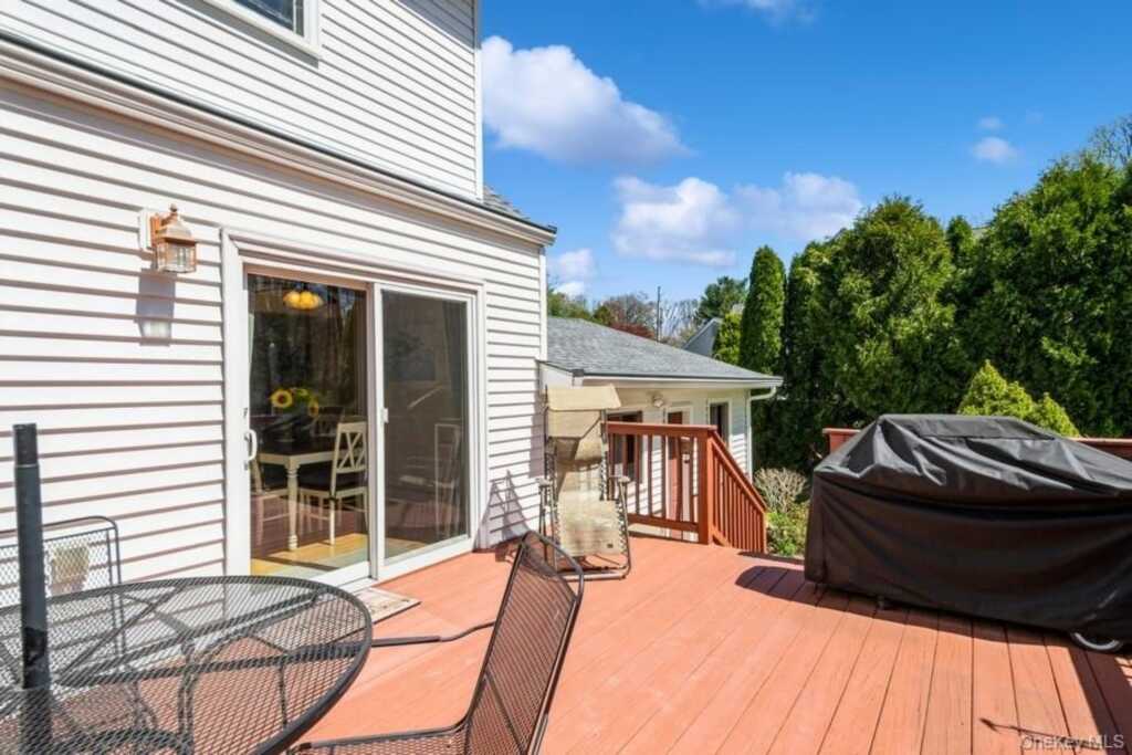 21 Short Hill Road, New City, NY 10956 - Photo 19 of 31