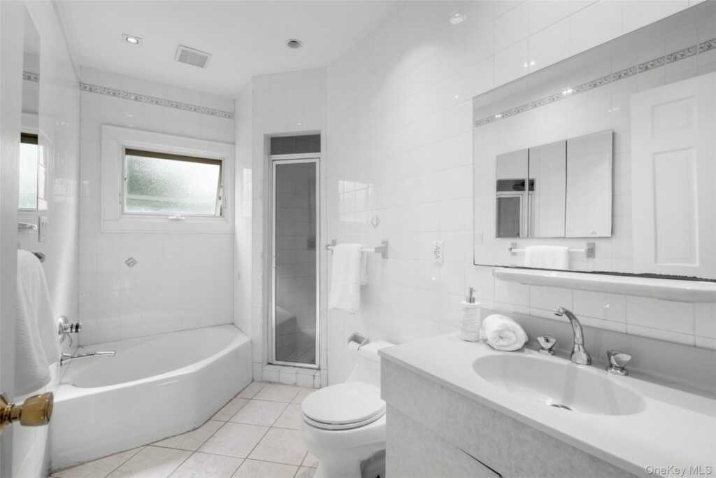 197 Coligni Avenue, New Rochelle, NY 10801 - Photo 19 of 36