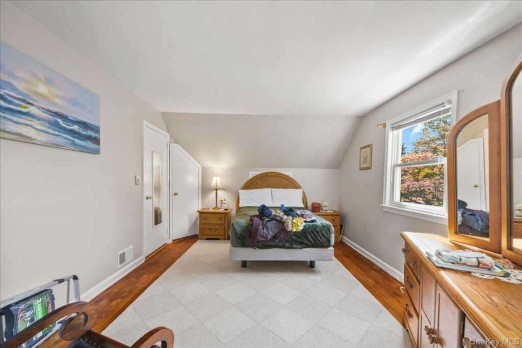 1161 Webster Avenue, New Rochelle, NY 10804 - Photo 17 of 39