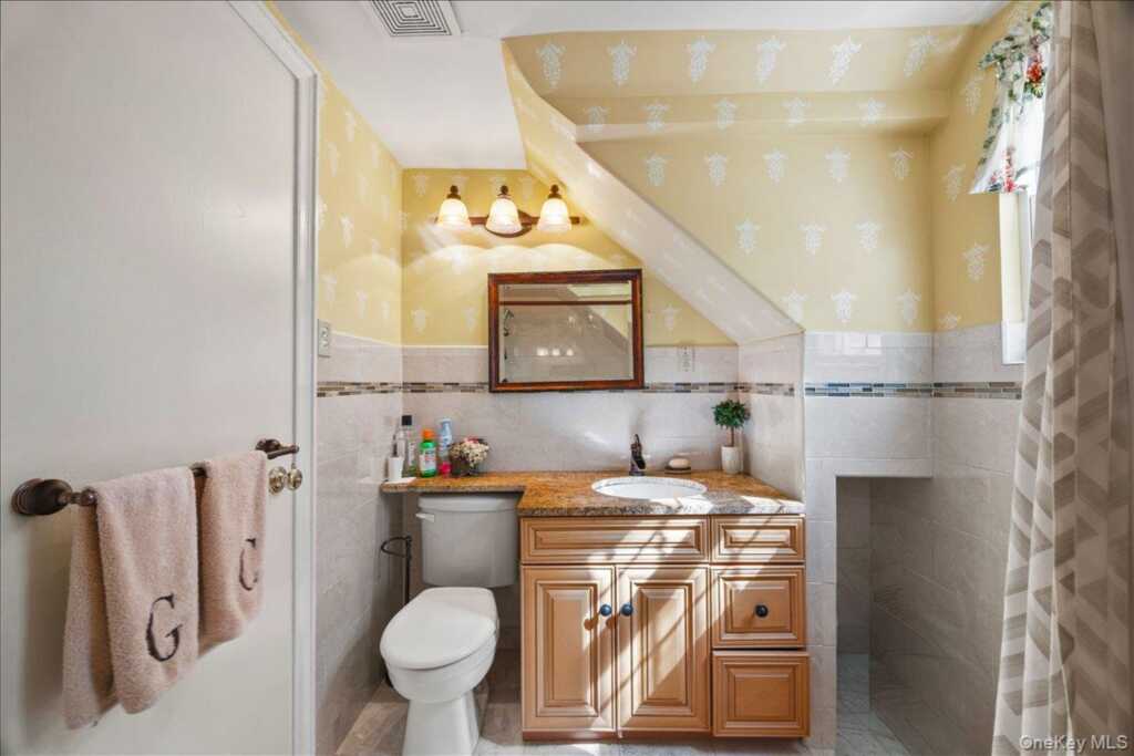 1161 Webster Avenue, New Rochelle, NY 10804 - Photo 19 of 39
