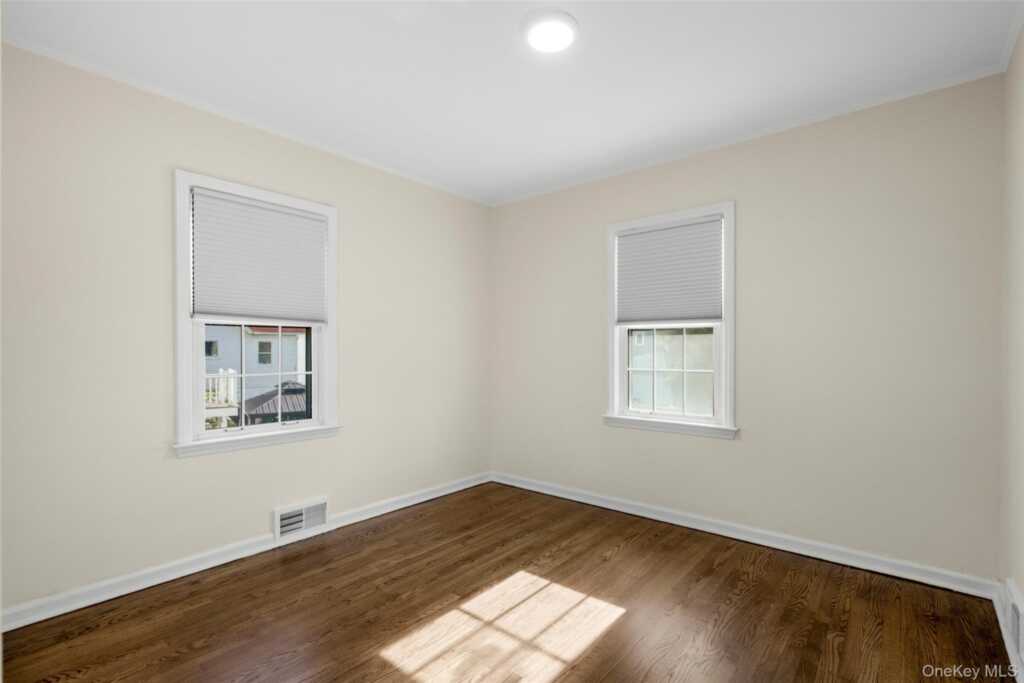 1411 Sherman Avenue, Rye, NY 10543 - Photo 11 of 31