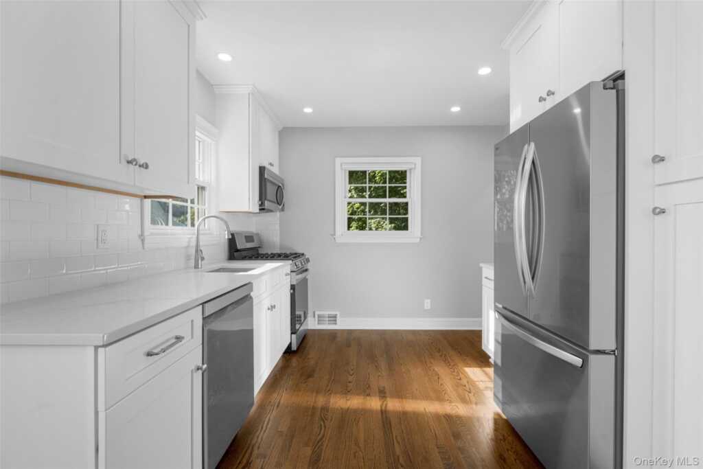 1411 Sherman Avenue, Rye, NY 10543 - Photo 8 of 31