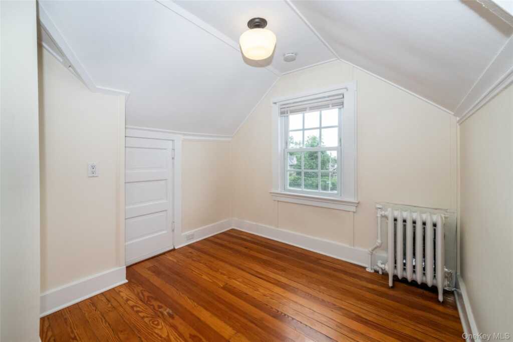 82 Clove Road, New Rochelle, NY 10801 - Photo 27 of 39