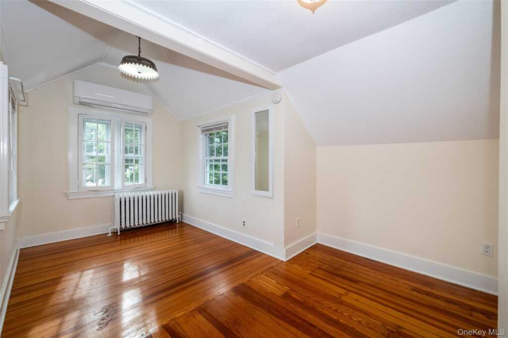 82 Clove Road, New Rochelle, NY 10801 - Photo 28 of 39
