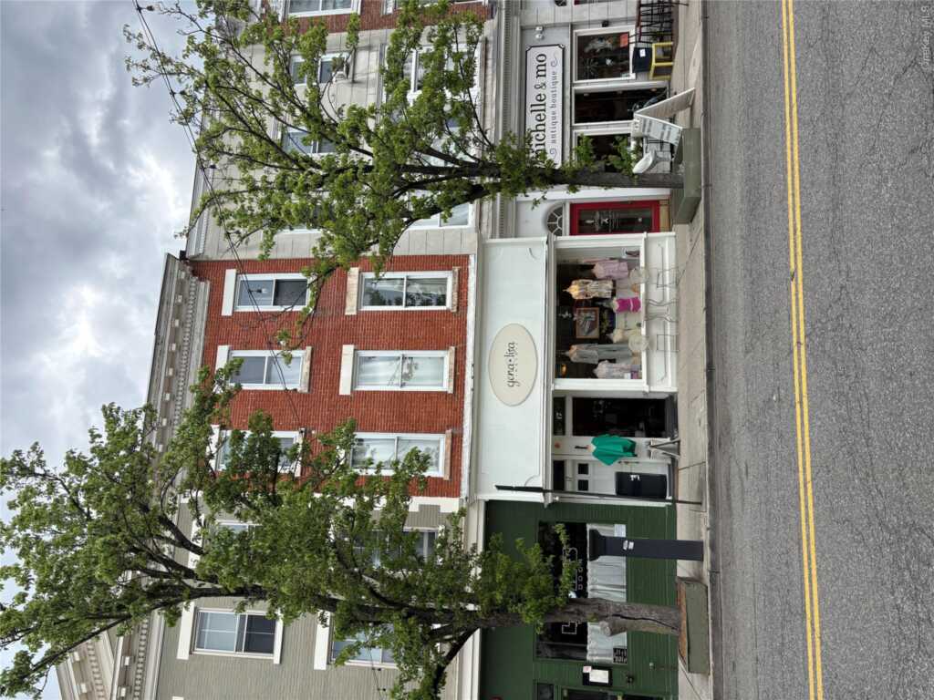 17 N. Broadway N Broadway, Nyack, NY 10960