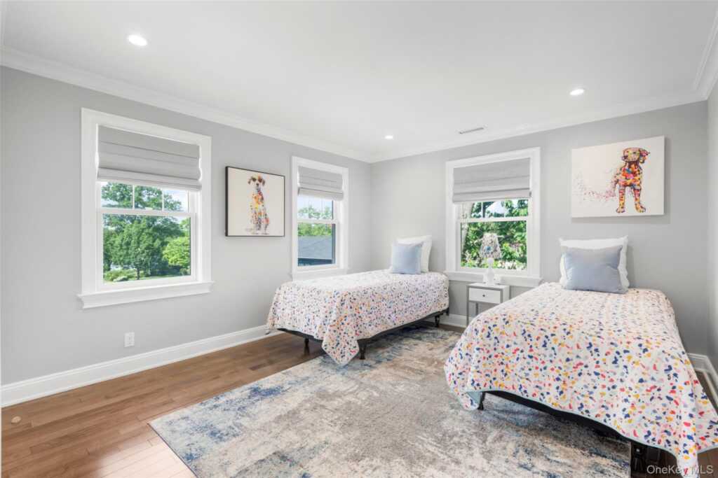 17 Clover Place, New Rochelle, NY 10805 - Photo 35 of 50