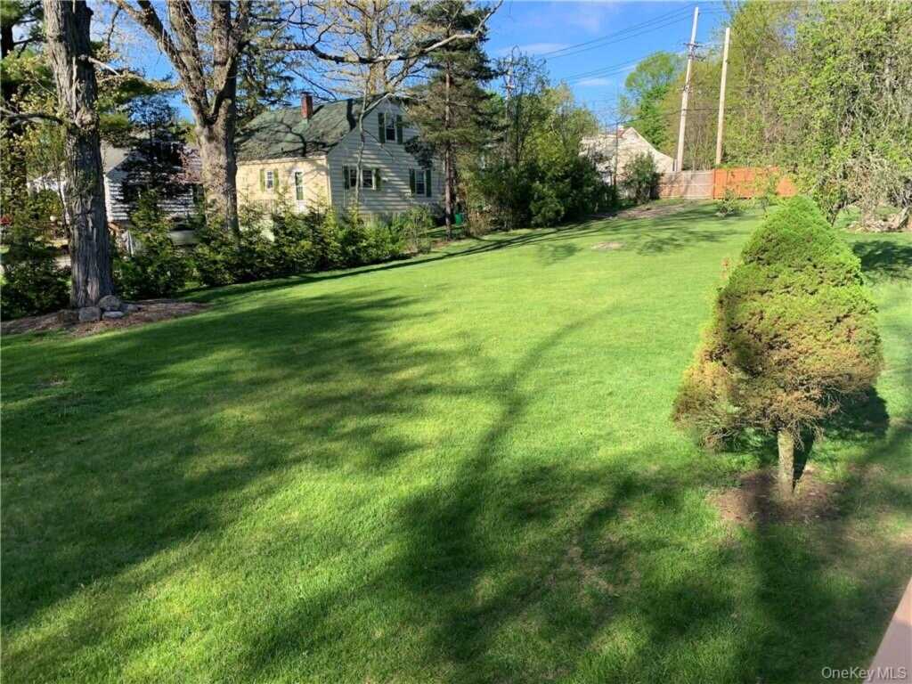 10 W Clarkstown Road, New City, NY 10956 - Photo 5 of 19