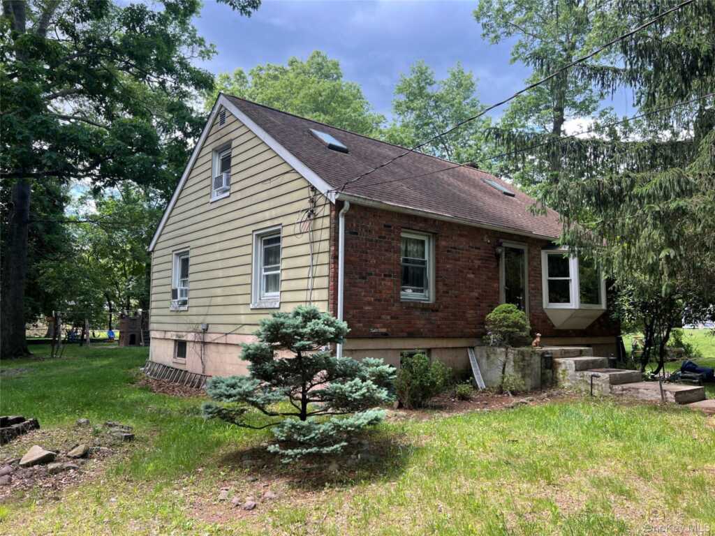 8 Mountain View, Suffern, NY 10901 - Photo 8 of 8