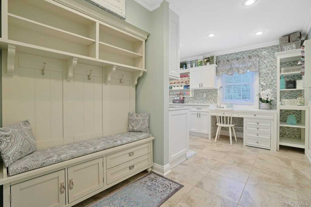 8 Dunmore Road, New City, NY 10956 - Photo 20 of 48