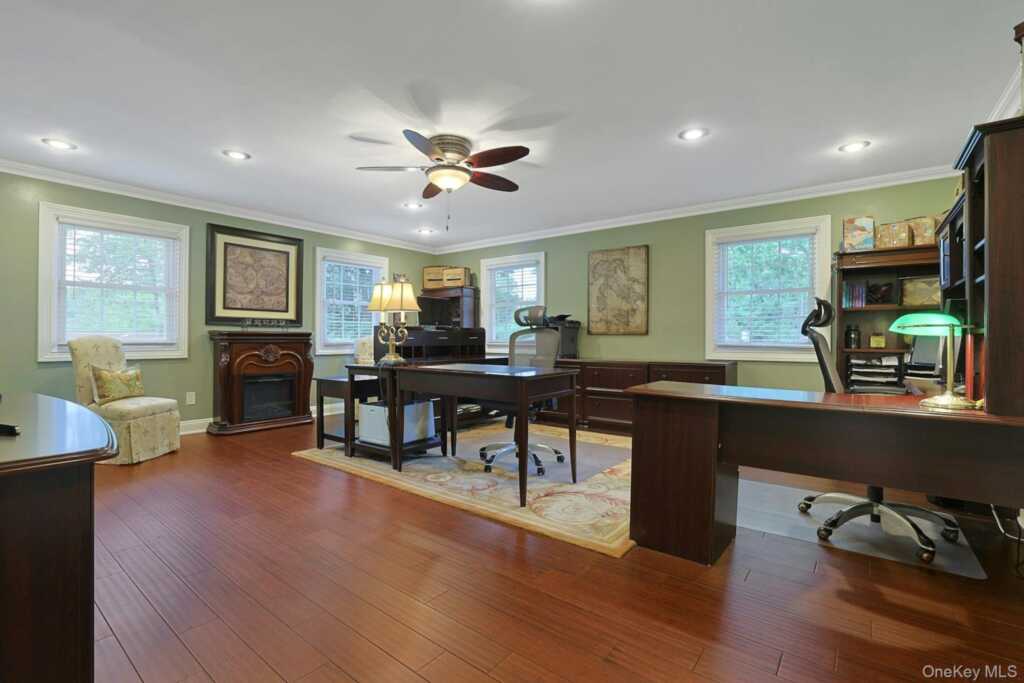 8 Dunmore Road, New City, NY 10956 - Photo 24 of 48