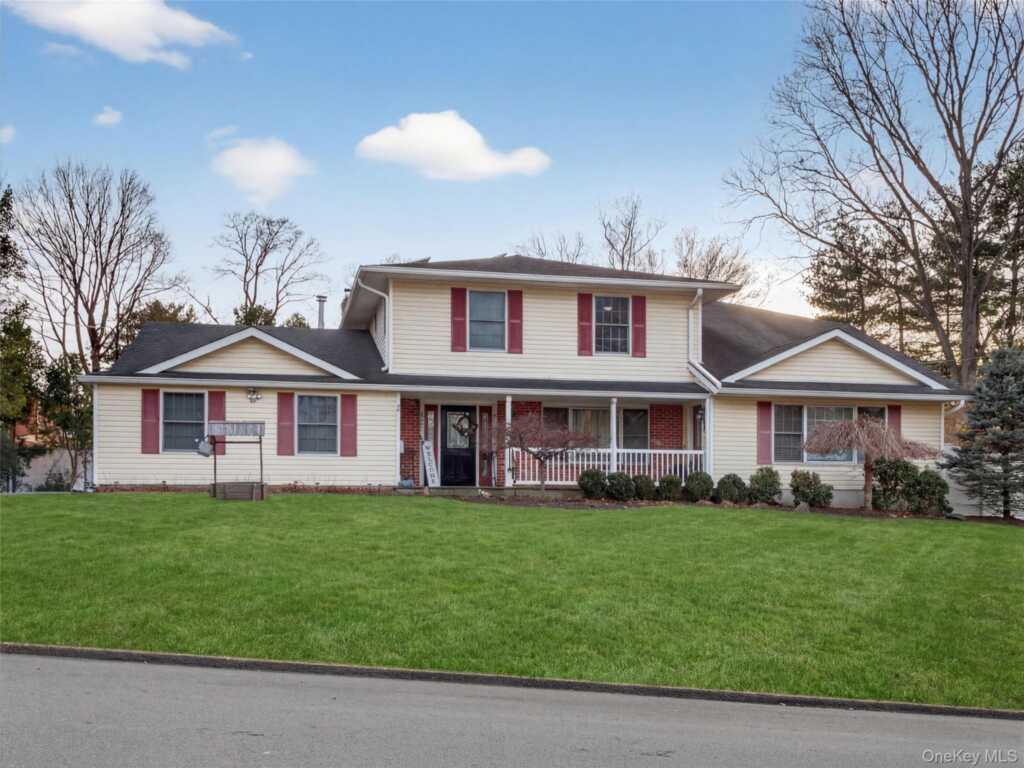 3 Claremont Lane, Suffern, NY 10901 - Photo 2 of 48