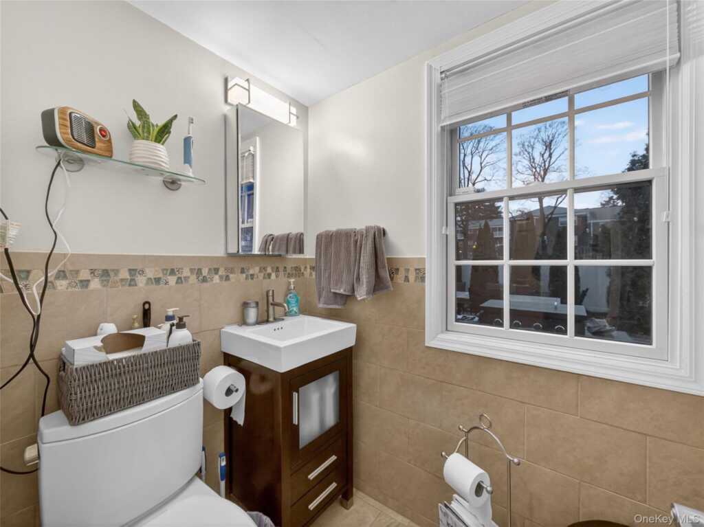 3 Claremont Lane, Suffern, NY 10901 - Photo 24 of 48