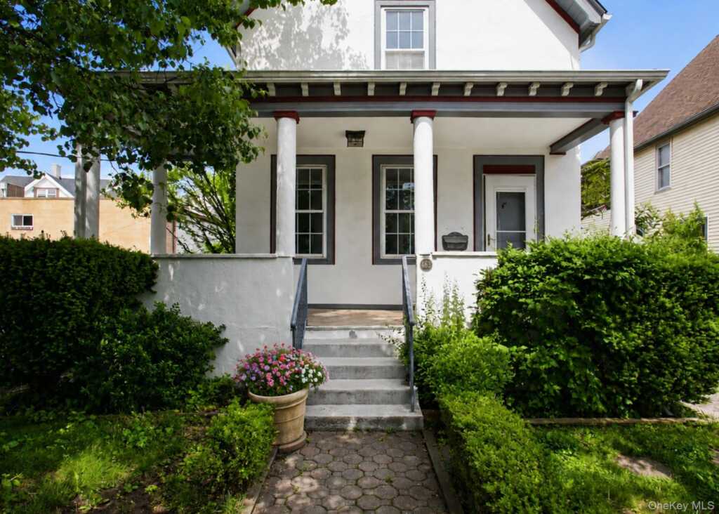 463 Beach Avenue, Rye, NY 10543 - Photo 2 of 21