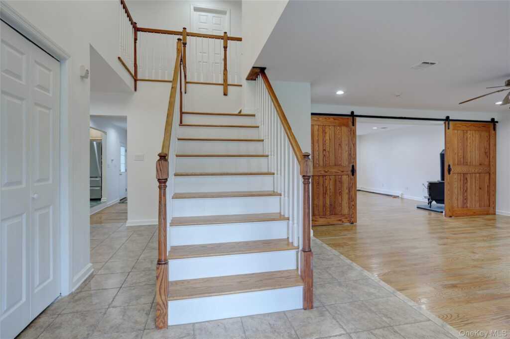 21 Mile Road, Suffern, NY 10901 - Photo 5 of 41