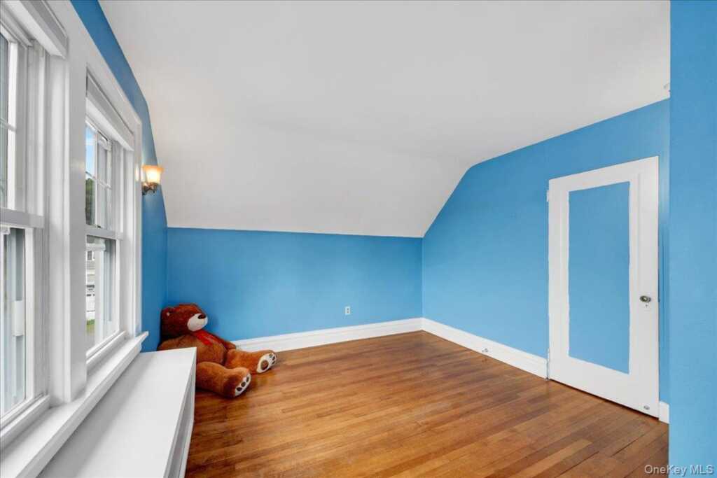 45 Mt Morris Avenue, White Plains, NY 10604 - Photo 21 of 26
