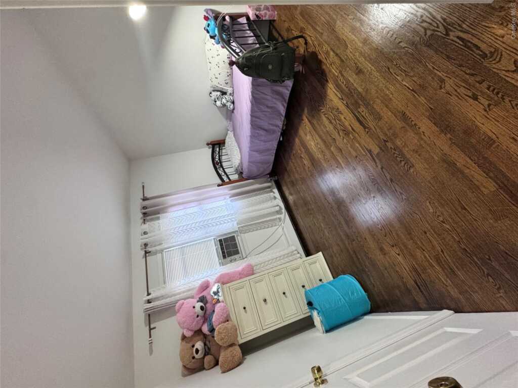 45 S Ridge Street, Rye, NY 10573 - Photo 11 of 40