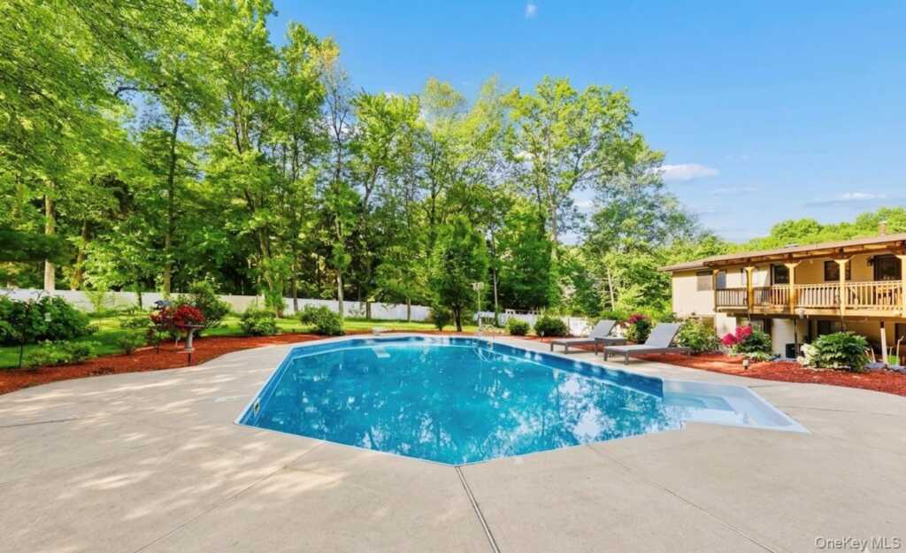 5 Shagbark Court, New City, NY 10956 - Photo 30 of 36