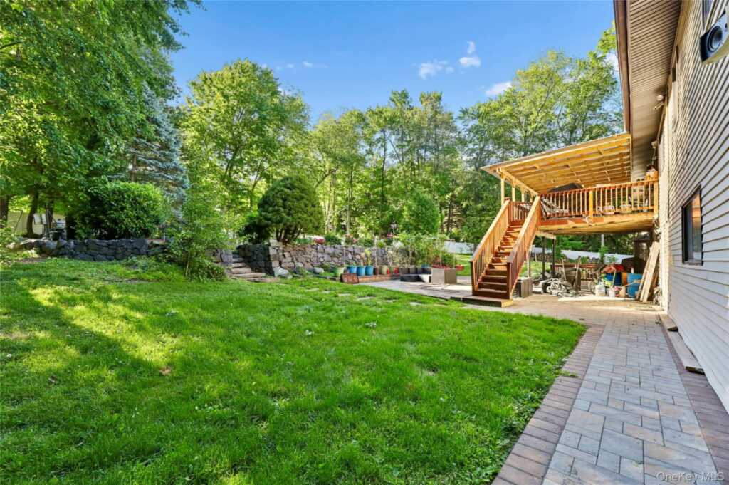 5 Shagbark Court, New City, NY 10956 - Photo 33 of 36