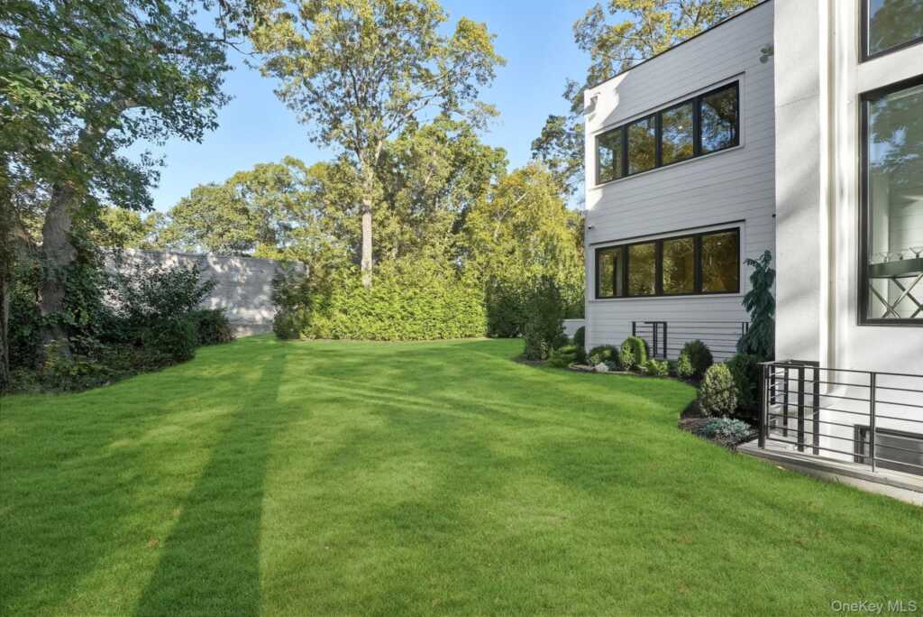 9 Kirby Lane, Rye, NY 10580 - Photo 21 of 22