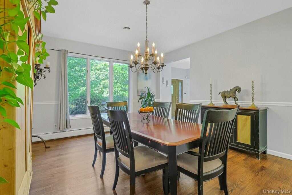22 Peach Street, Nanuet, NY 10954 - Photo 19 of 41