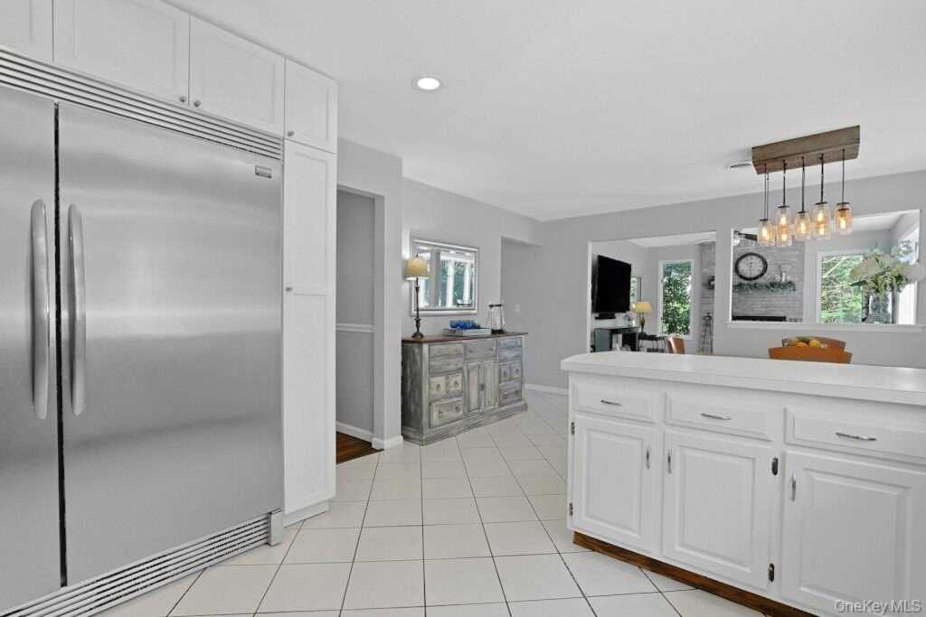 22 Peach Street, Nanuet, NY 10954 - Photo 25 of 41