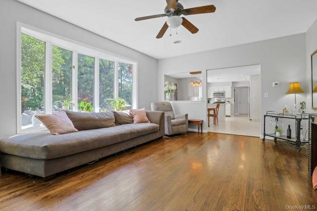 22 Peach Street, Nanuet, NY 10954 - Photo 29 of 41