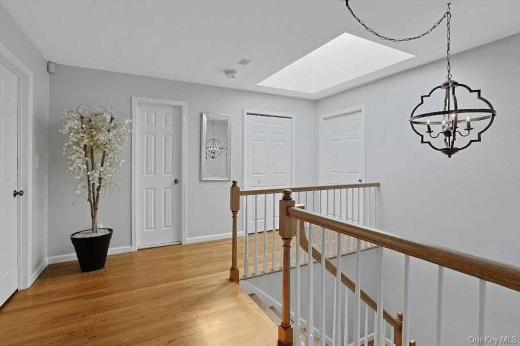 22 Peach Street, Nanuet, NY 10954 - Photo 37 of 41