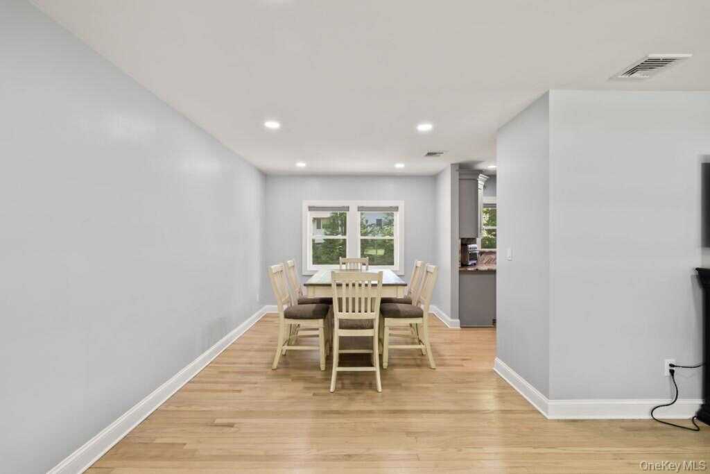 16 Loraine Drive, New City, NY 10956 - Photo 17 of 46