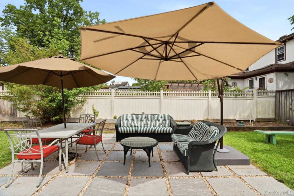 857 Webster Avenue, New Rochelle, NY 10804 - Photo 22 of 27