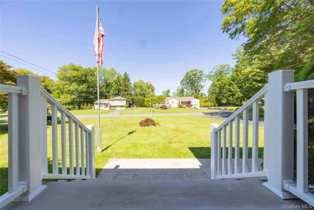 6 Beech Street, Nanuet, NY 10954 - Photo 12 of 31
