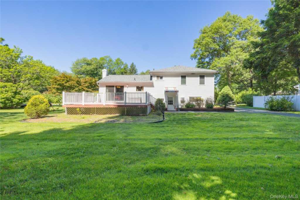 6 Beech Street, Nanuet, NY 10954 - Photo 7 of 31