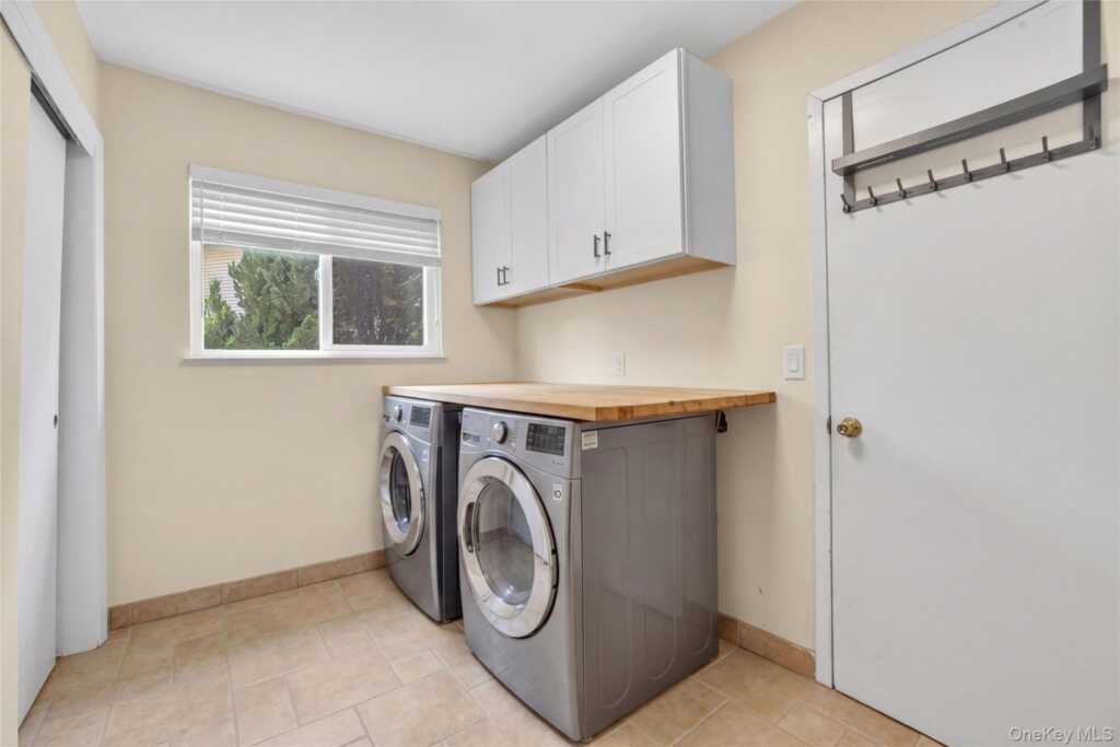 3 Leir Court, White Plains, NY 10605 - Photo 16 of 50