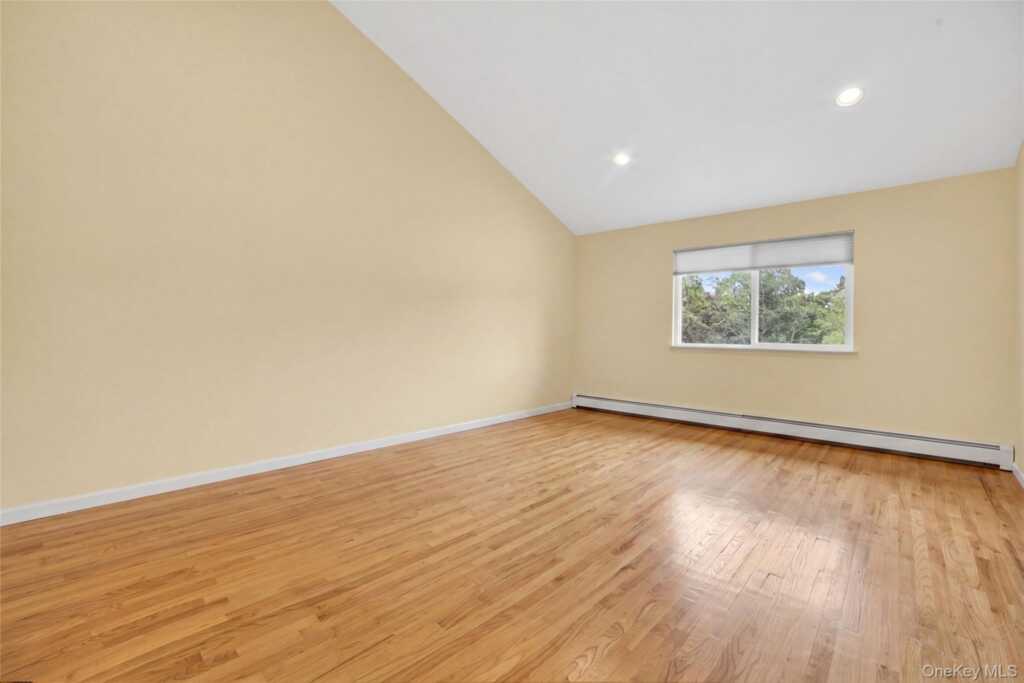 3 Leir Court, White Plains, NY 10605 - Photo 20 of 50