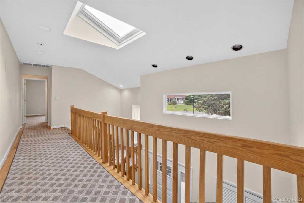 3 Leir Court, White Plains, NY 10605 - Photo 23 of 50