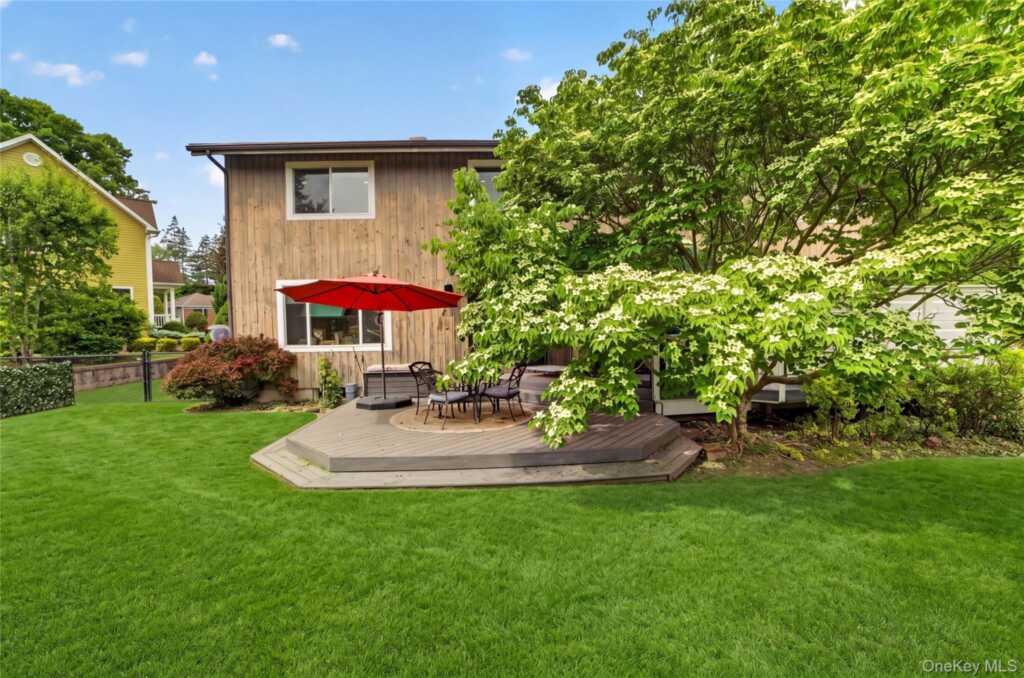 3 Leir Court, White Plains, NY 10605 - Photo 45 of 50
