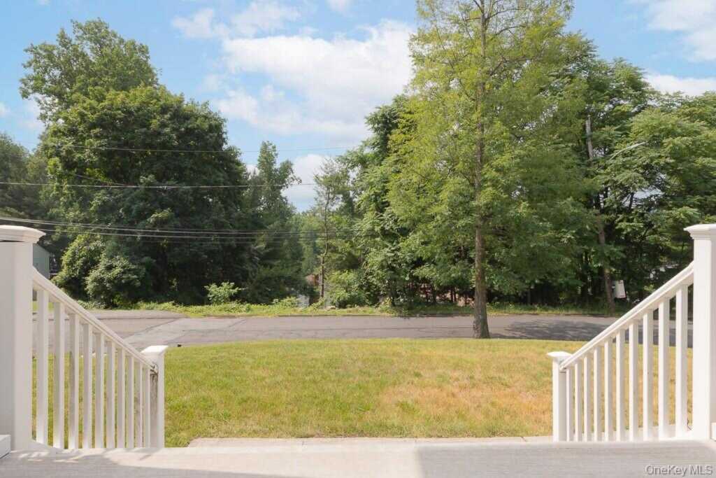 69 Heights Road, Stony Point, NY 10980 - Photo 3 of 28