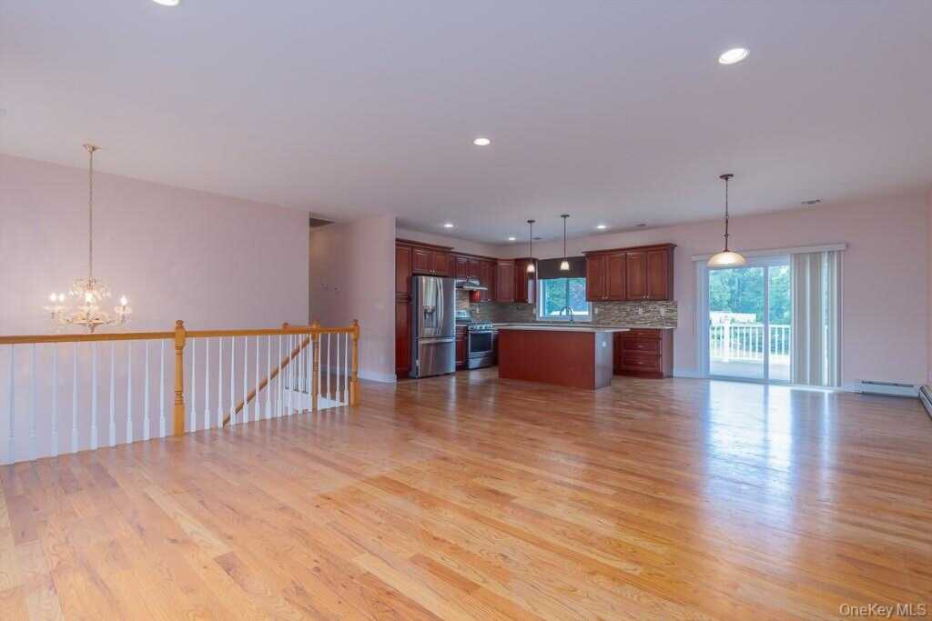 69 Heights Road, Stony Point, NY 10980 - Photo 6 of 28