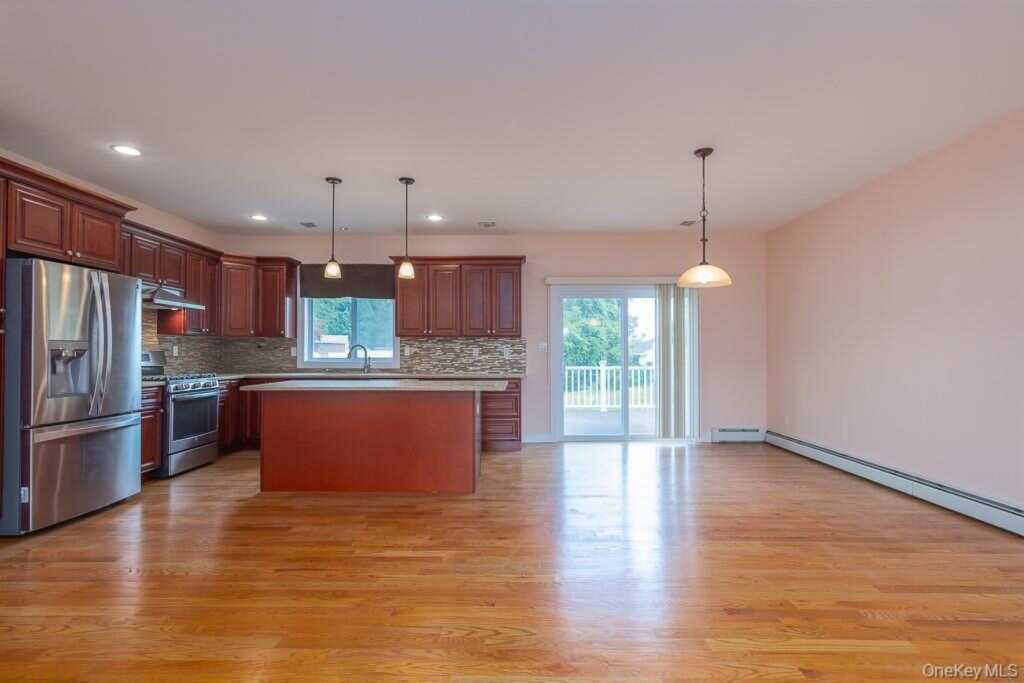 69 Heights Road, Stony Point, NY 10980 - Photo 7 of 28