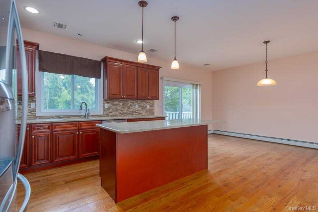 69 Heights Road, Stony Point, NY 10980 - Photo 8 of 28