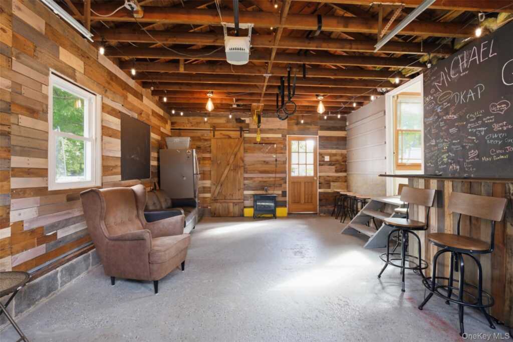 20 Terrace Avenue, Suffern, NY 10901 - Photo 25 of 37