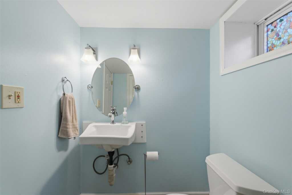 20 Terrace Avenue, Suffern, NY 10901 - Photo 30 of 37