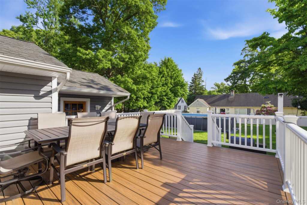 20 Terrace Avenue, Suffern, NY 10901 - Photo 8 of 37