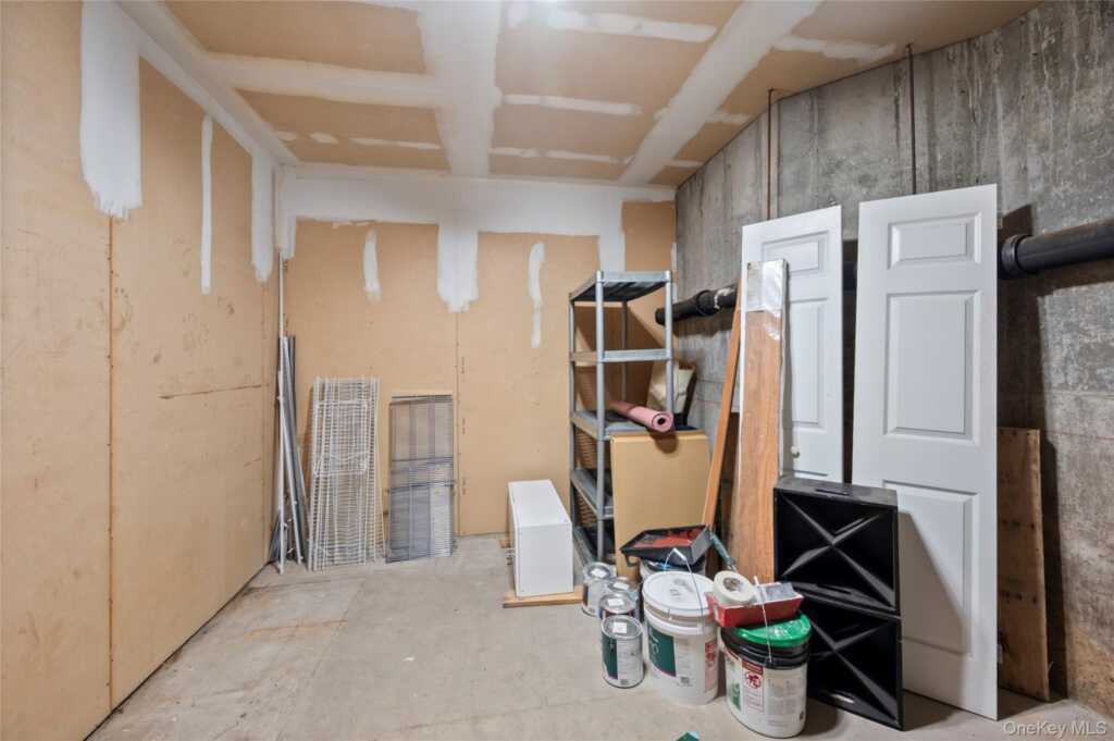 50 Dekalb Avenue, Unit #N4F, White Plains, NY 10605 - Photo 19 of 25