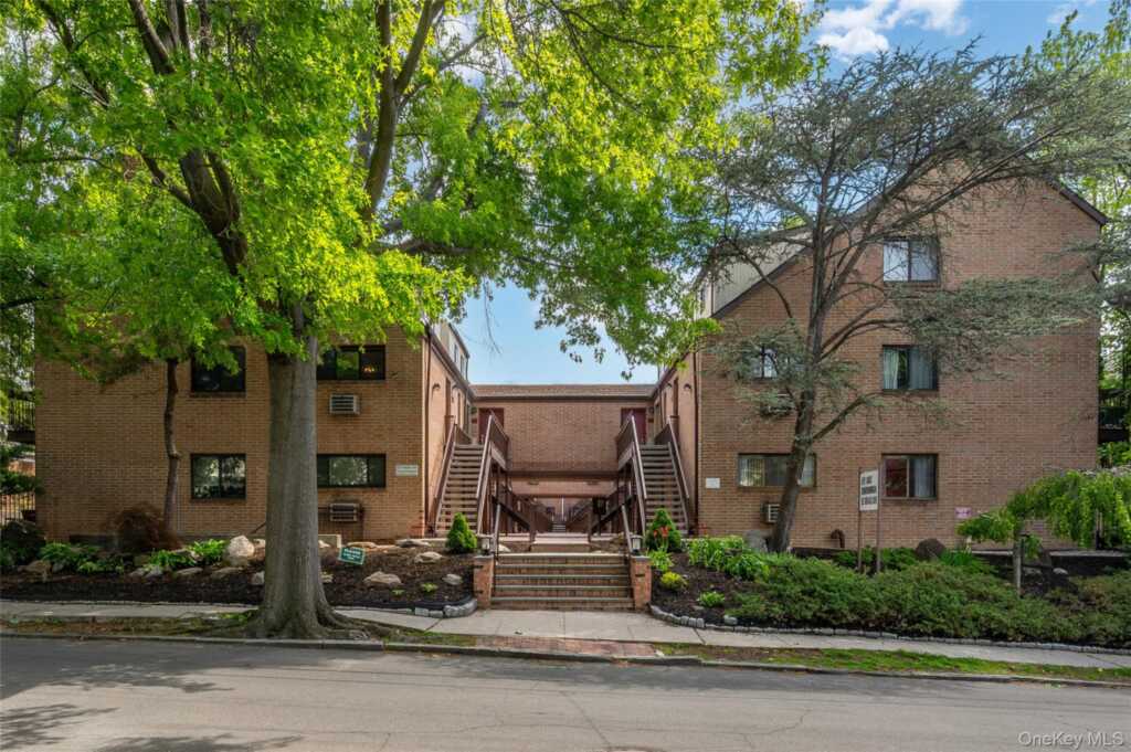 50 Dekalb Avenue, Unit #N4F, White Plains, NY 10605 - Photo 21 of 25