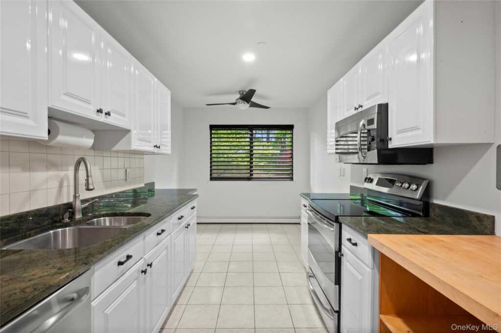 50 Dekalb Avenue, Unit #N4F, White Plains, NY 10605 - Photo 9 of 25