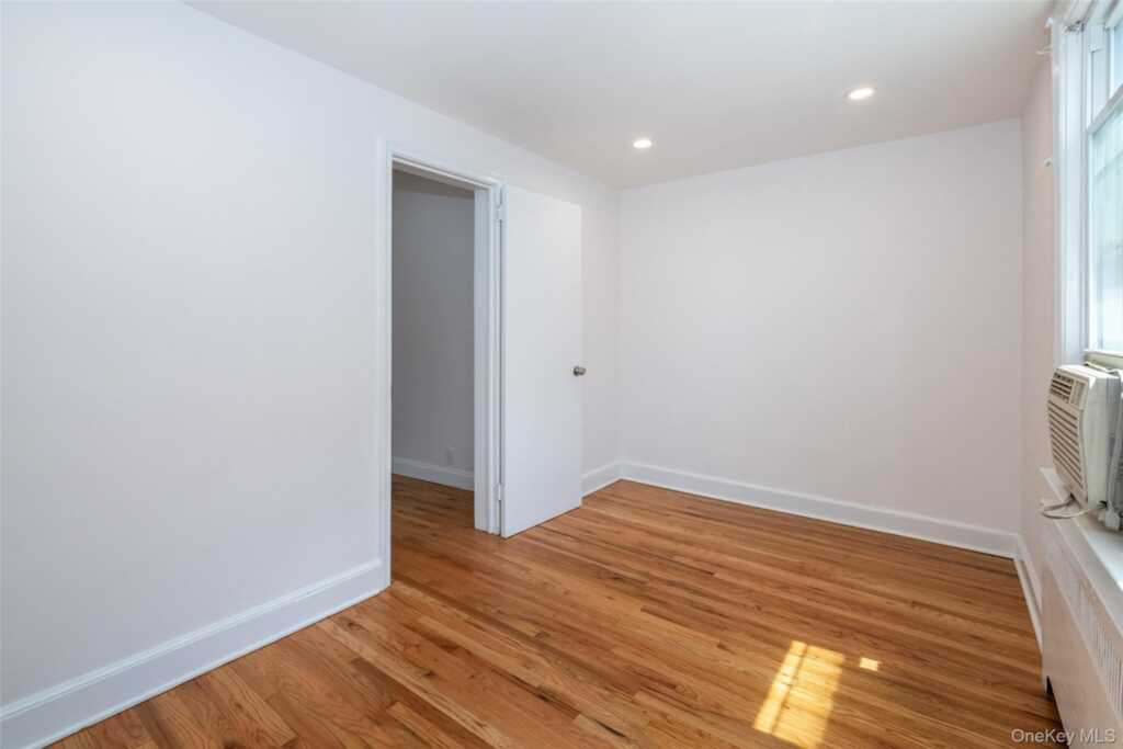 7 Alpha Place, Unit #First floor, New Rochelle, NY 10805 - Photo 21 of 26